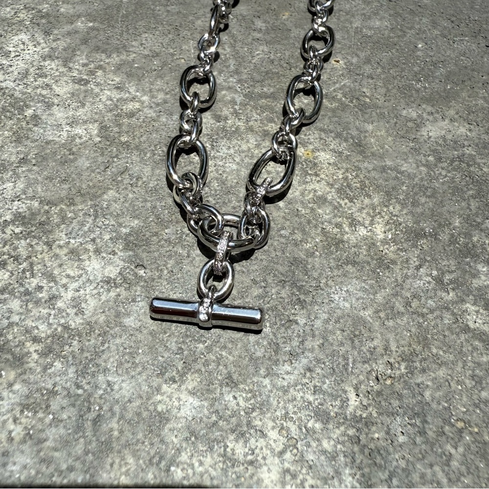 Park Lane Silver Chain Decorative Accent